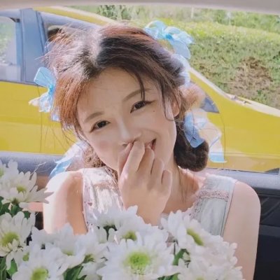 下山后，桃花朵朵开